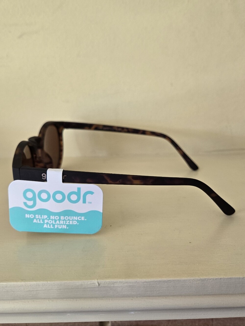 Brand New Goodr Circle G Nine Dollar Pour Over Sunglasses Tortoise - Picture 3 of 4